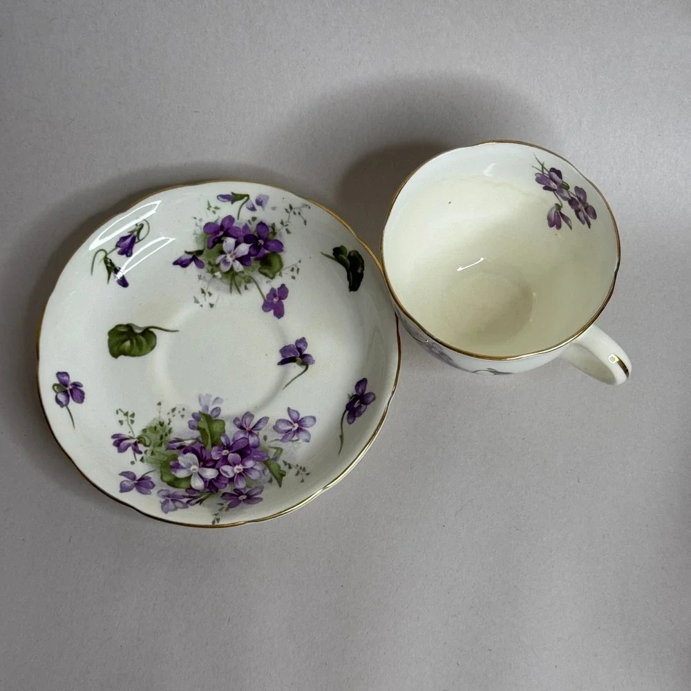 Hammersley Bone China Tea Cup and Saucer Set Purple Violets Gold Trim England